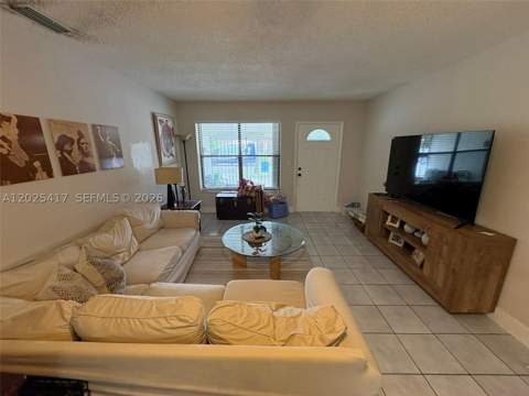 1680 SW 14th Ter, Miami FL - photo 16 of 27