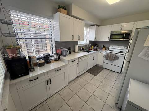 1680 SW 14th Ter, Miami FL - photo 19 of 27
