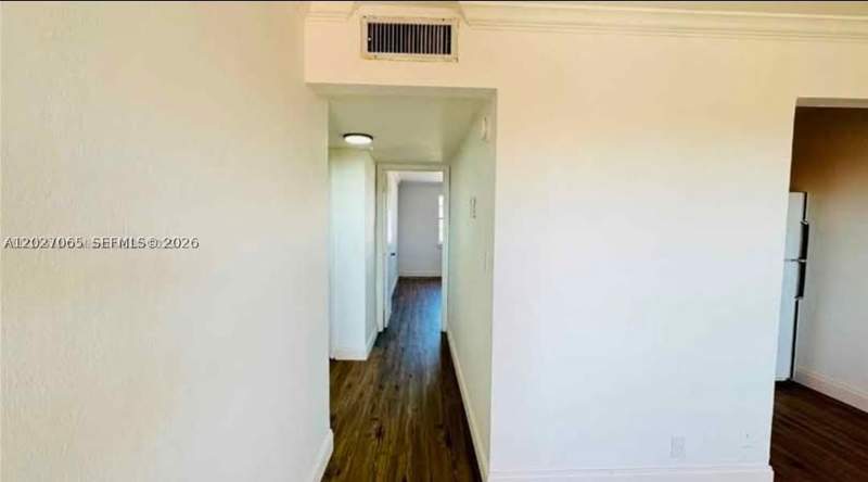 2 bedroom Condominium at 11195 SW 1st St 319, Agua Dulce Condo, Sweetwater — photo 2