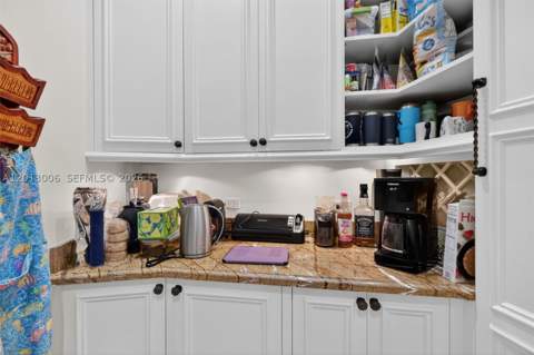 1818 Espanola Dr, Miami FL - photo 16 of 56