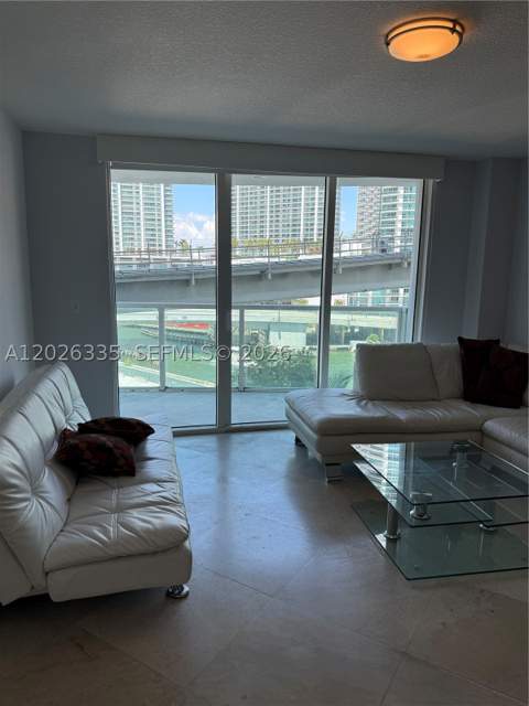 31 SE 5th St 705, Miami FL - photo 14 of 17