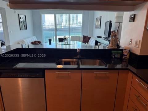 31 SE 5th St 705, Miami FL - photo 15 of 17