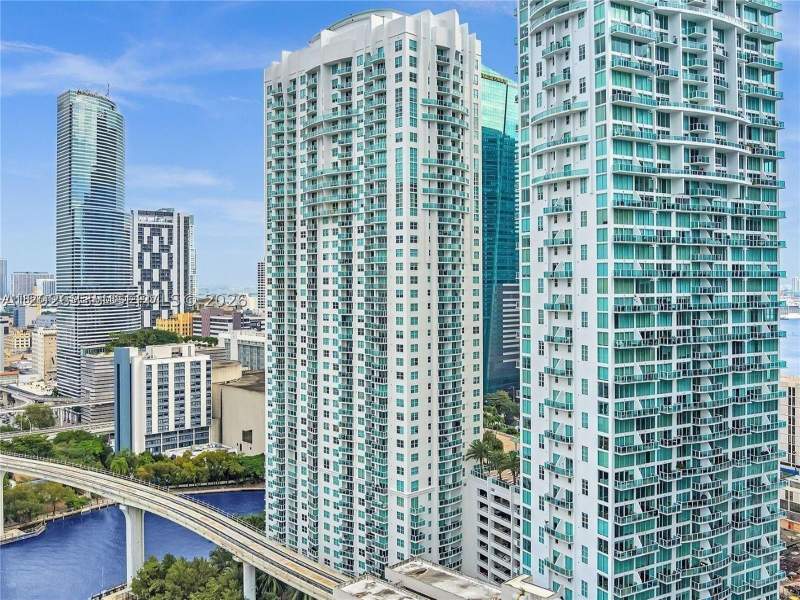 1 bedroom Condominium at 31 SE 5th St 705, Brickell On The River N T, Miami — photo 4