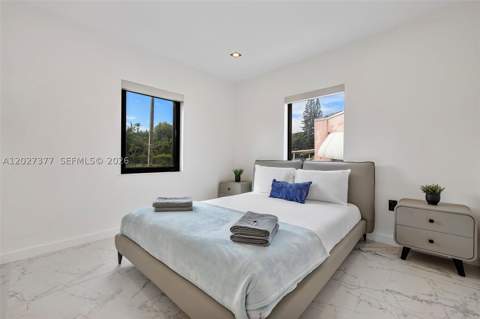 501 NW 46th St, Miami FL - photo 10 of 39