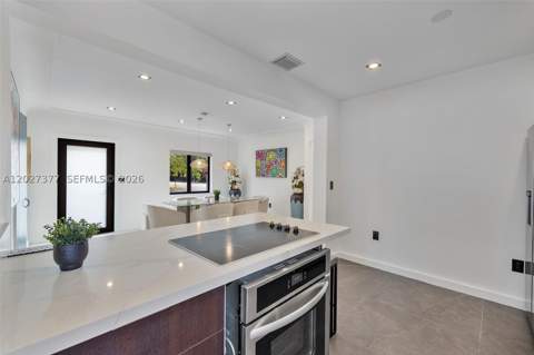 501 NW 46th St, Miami FL - photo 11 of 39