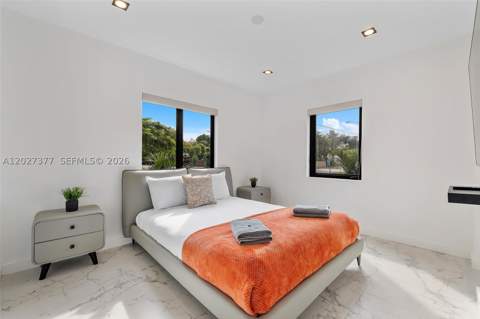 501 NW 46th St, Miami FL - photo 14 of 39