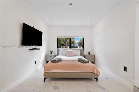 501 NW 46th St, Miami FL - photo 16 of 39