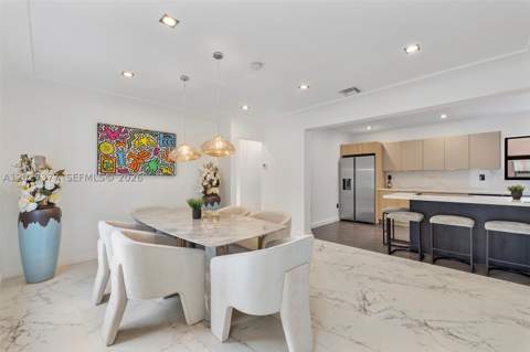 501 NW 46th St, Miami FL - photo 17 of 39
