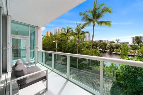 16500 Collins Ave Th-8, Sunny Isles Beach FL - photo 16 of 59