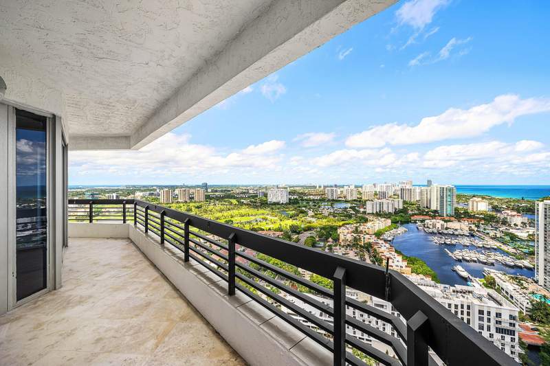 2 bedroom Condominium at 3500 Mystic Pointe Drive, Mystic Pointe Tower 400 Co, Aventura — photo 2