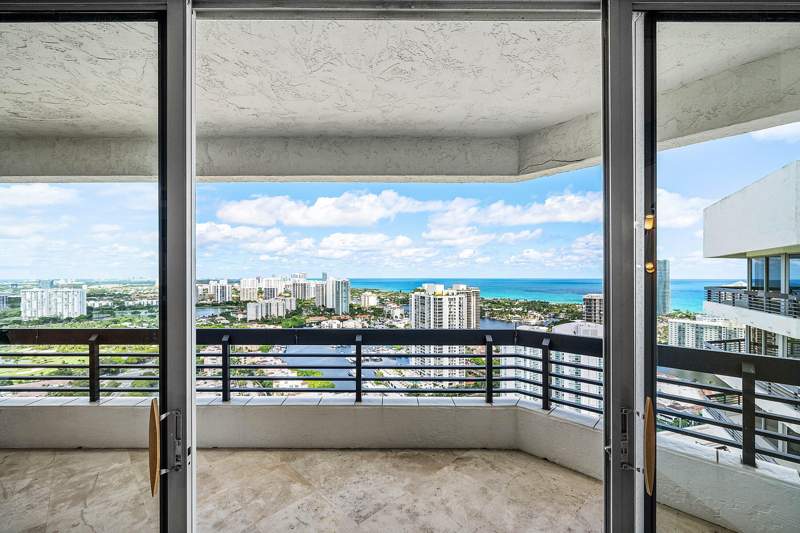 2 bedroom Condominium at 3500 Mystic Pointe Drive, Mystic Pointe Tower 400 Co, Aventura — photo 4