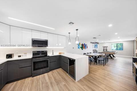 111 NW 53rd St, Miami FL - photo 11 of 31