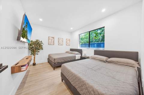 111 NW 53rd St, Miami FL - photo 15 of 31