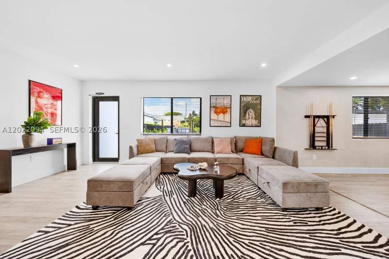 5 bedroom SingleFamilyResidence at 111 NW 53rd St, Railway Shops Addn 2nd Am, Miami — photo 5