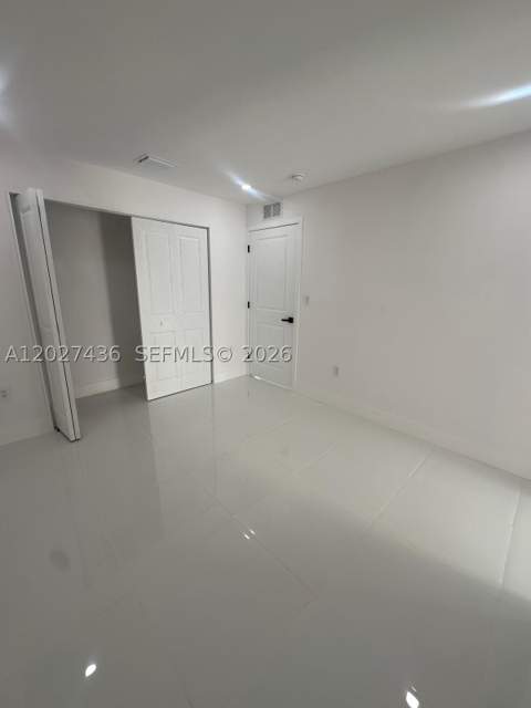 2041 NW 190th Ter, Miami Gardens FL - photo 11 of 21