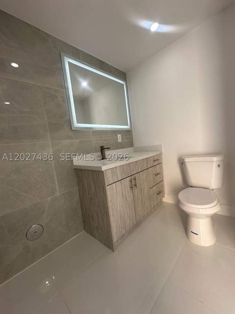 2041 NW 190th Ter, Miami Gardens FL - photo 13 of 21