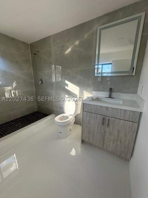 2041 NW 190th Ter, Miami Gardens FL - photo 17 of 21