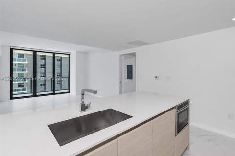 1300 S Miami Ave 3211, Miami FL - photo 12 of 44