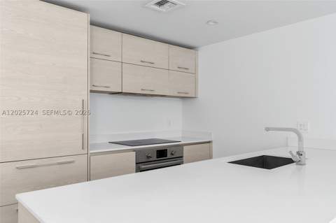 1300 S Miami Ave 3211, Miami FL - photo 13 of 44