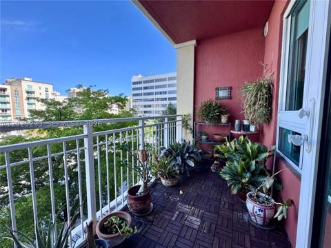 7355 SW 89th St 423N, Miami FL - photo 8 of 33