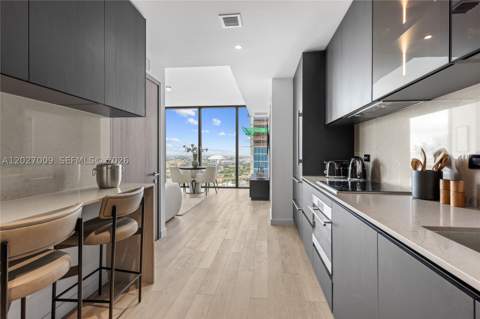 20 NE 11th St 2910, Miami FL - photo 23 of 49