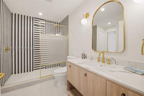 2700 NW 2nd Ave. 317, Miami FL - photo 9 of 14