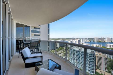 17555 Collins Ave 3204, Sunny Isles Beach FL - photo 15 of 47