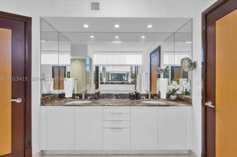 17555 Collins Ave 3204, Sunny Isles Beach FL - photo 20 of 47