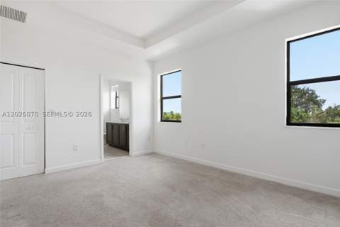 10218 SW 231st Ln, Cutler Bay FL - photo 18 of 38