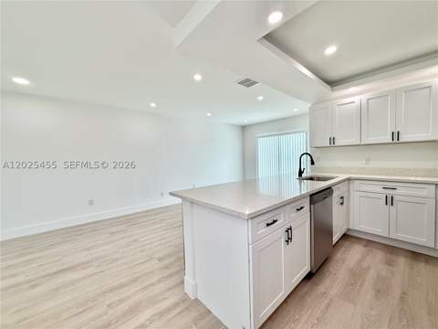 10209 SW 20th Ter, Miami FL - photo 9 of 22