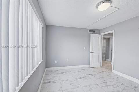 6575 W 4th Ave 507, Hialeah FL - photo 14 of 20