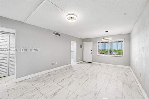 6575 W 4th Ave 507, Hialeah FL - photo 7 of 20