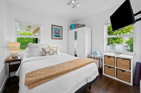 39 Montilla Ave, Coral Gables FL - photo 12 of 33