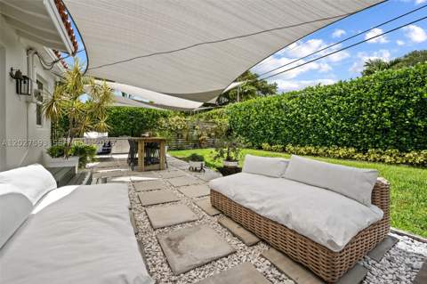 39 Montilla Ave, Coral Gables FL - photo 23 of 33