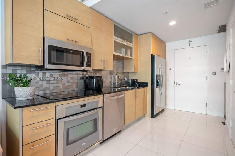 1 bedroom Condominium at 60 SW 13th St 4408, Infinity At Brickell Cond, Miami — photo 3