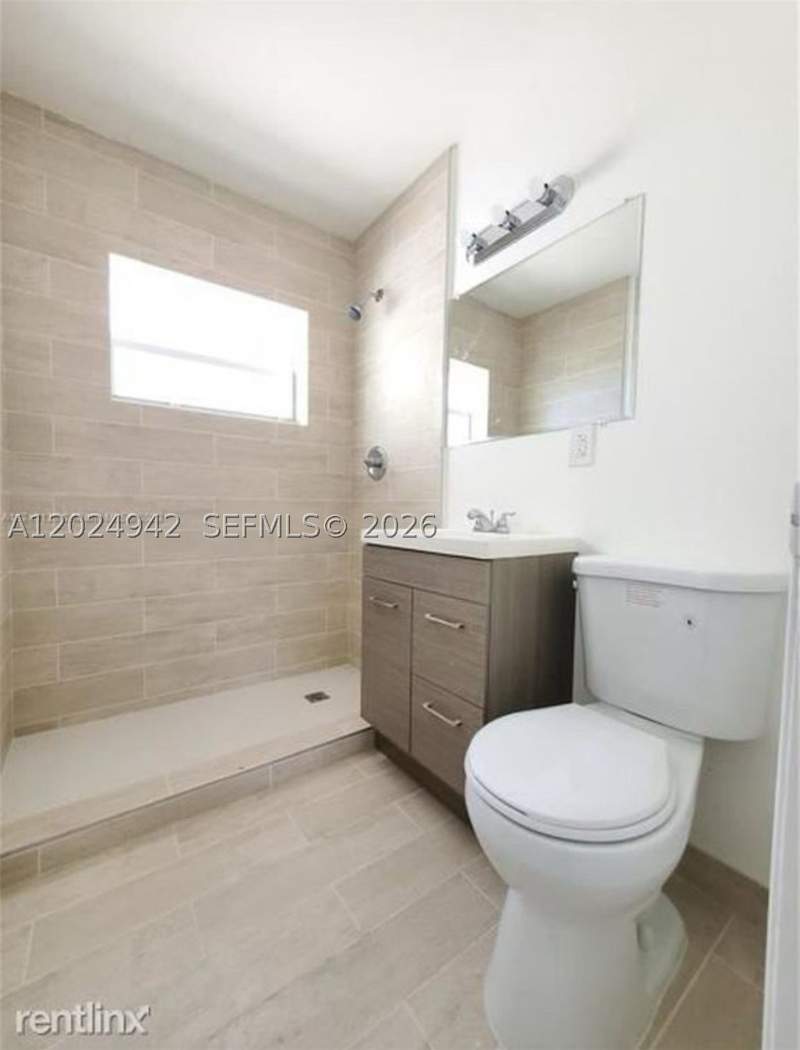3 bedroom SingleFamilyResidence at 1770 NE 170th St, Fulford By Sea Sec E, North Miami Beach — photo 5
