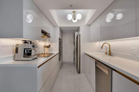 90 Alton Rd 2207, Miami Beach FL - photo 13 of 24
