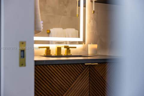 90 Alton Rd 2207, Miami Beach FL - photo 17 of 24