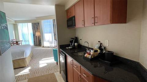 18001 Collins Avenue 2814, Sunny Isles Beach FL - photo 16 of 24