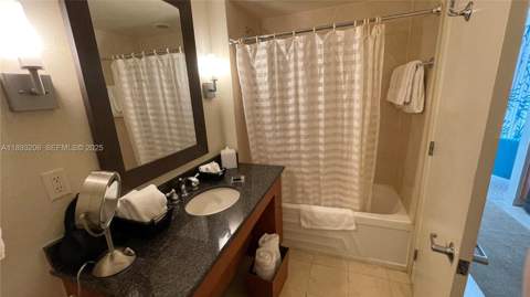 18001 Collins Avenue 2814, Sunny Isles Beach FL - photo 17 of 24