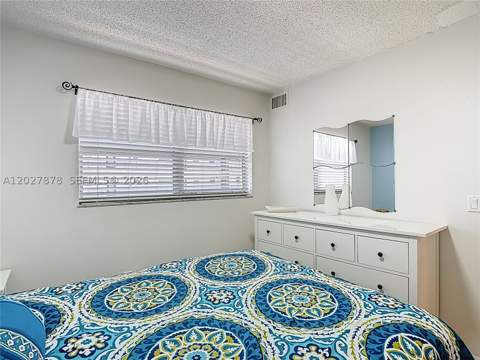 201 178th Dr 315, Sunny Isles Beach FL - photo 8 of 49