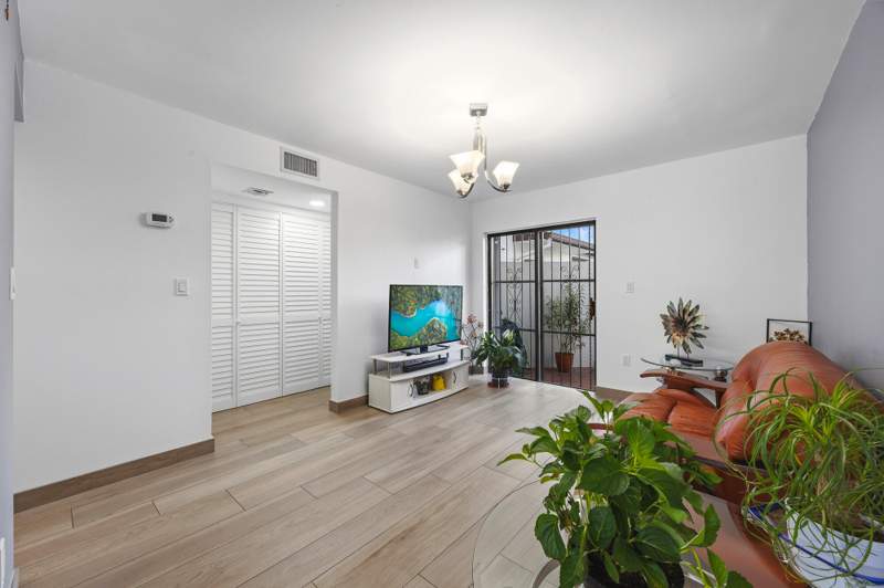 2 bedroom Townhouse at 1461 SW 124th Court 13-c, Villa Venezia Condo Ph Vi, Miami — photo 4