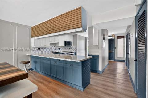 10240 Collins Ave 207, Bal Harbour FL - photo 14 of 28