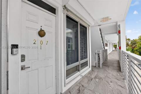 10240 Collins Ave 207, Bal Harbour FL - photo 21 of 28