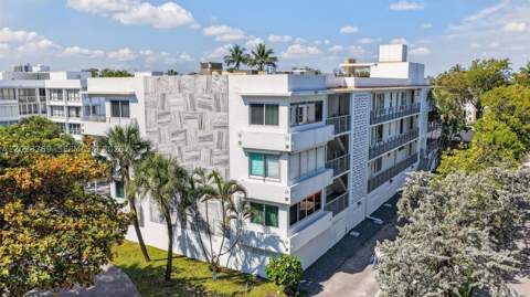 10240 Collins Ave 207, Bal Harbour FL - photo 24 of 28