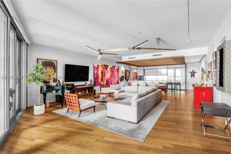 2 bedroom Condominium at 1300 Monad Ter 3E, Alton Beach Realty Co Sub, Miami Beach — photo 2