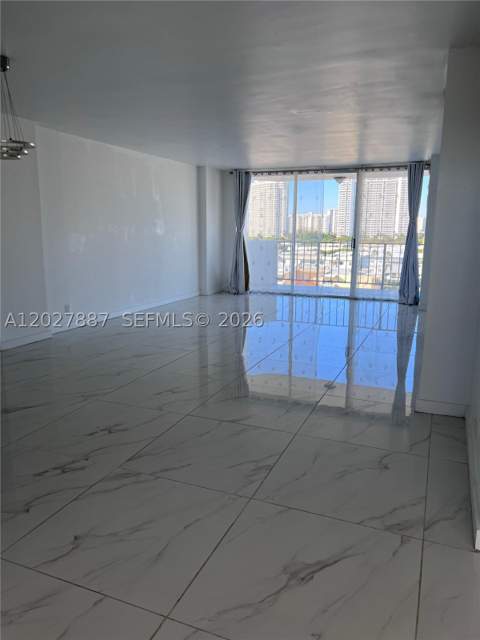 3545 NE 166th St 1004, North Miami Beach FL - photo 14 of 24