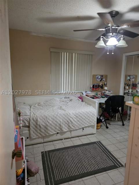 16825 NW 74th Ave, Hialeah FL - photo 13 of 19