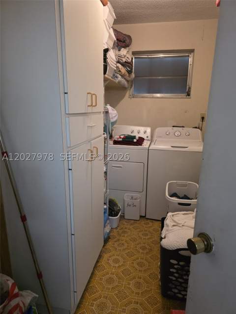 16825 NW 74th Ave, Hialeah FL - photo 16 of 19