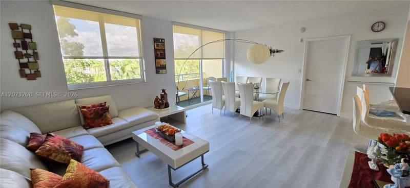 3 bedroom Condominium at 2775 NE 187th St 314, Venture At Aventura West, Aventura — photo 4